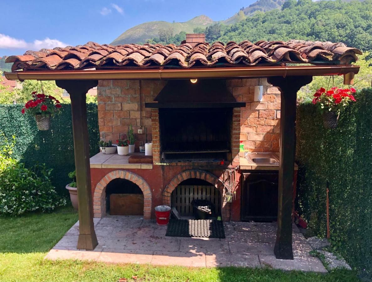 casa rural casa cerezal Onís Exterior foto